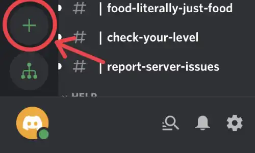 Pointing to the plus sign to create a new server on Discord